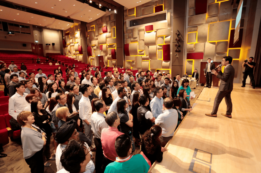 Why HR Teams Get Corporate Keynote Speaker Selection Wrong